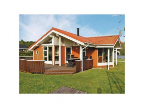 Holiday home Pøt Strandby In denk